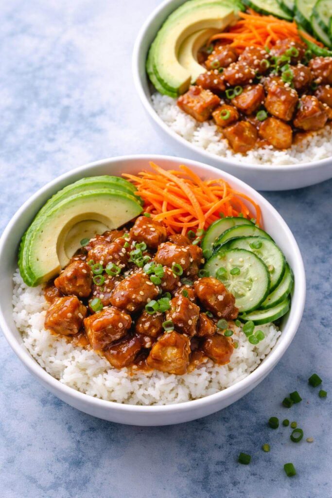 Honey Sriracha Chicken Rice Bowls Recipe