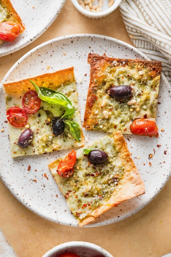 Pesto Flatbread Pizza Recipe