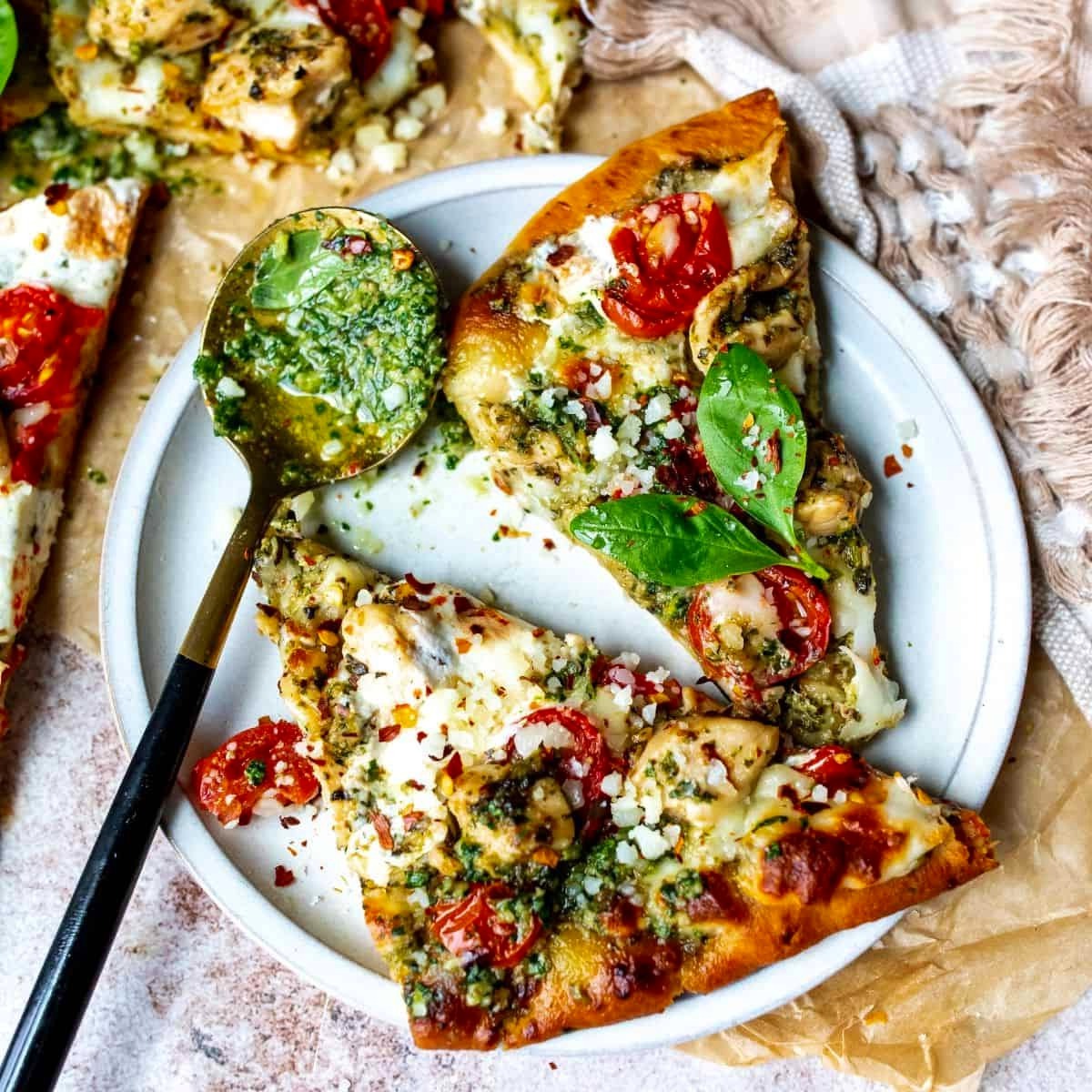Pesto Flatbread Pizza Recipe