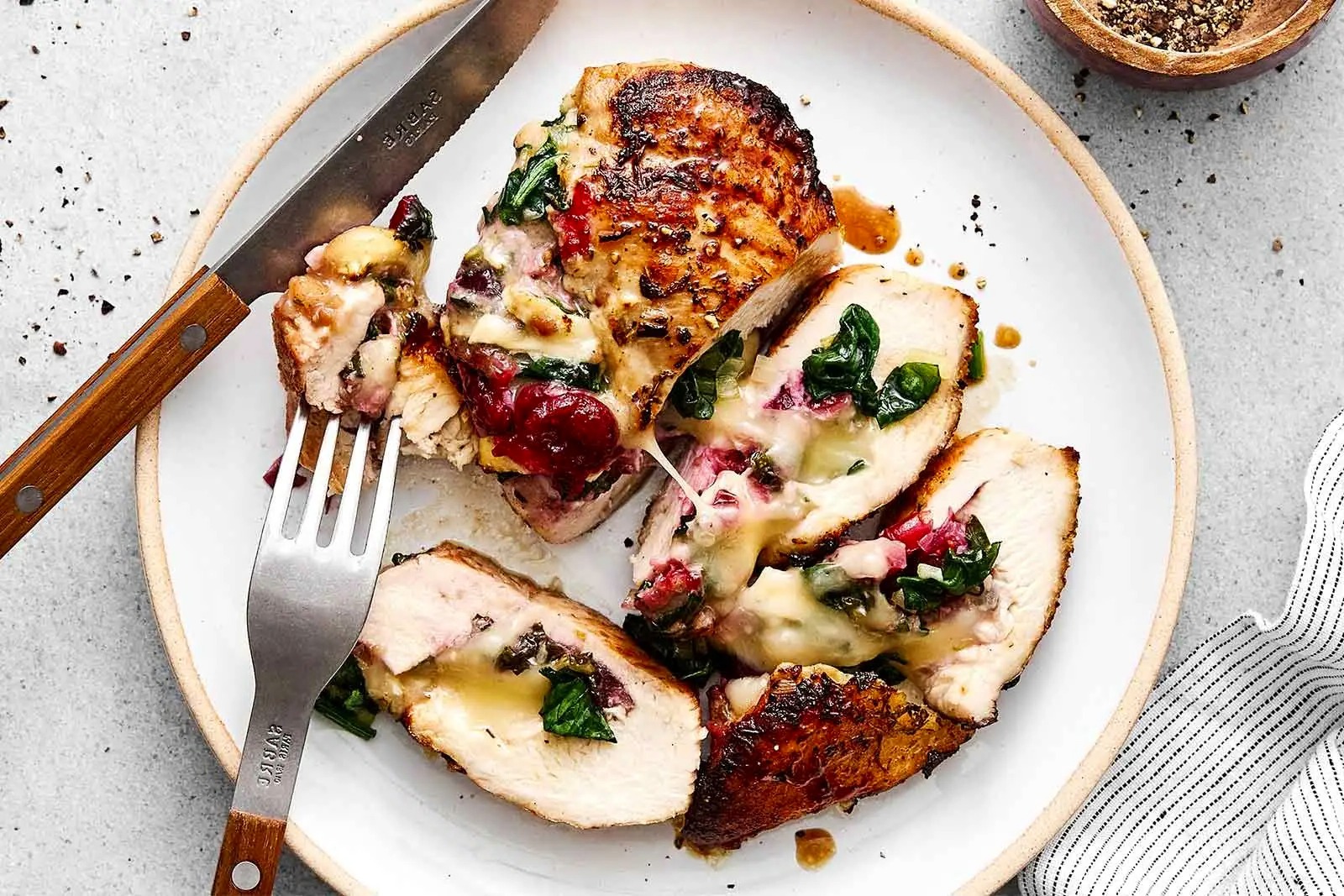 Cranberry Brie Stuffed Chicken Recipe